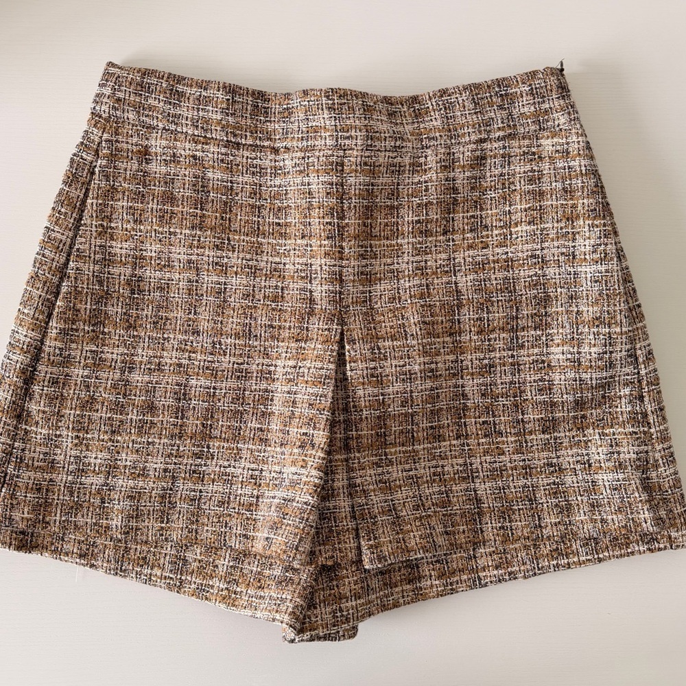 New! Maje Elegant Tan Women's Skort, Size 36 - Picture 2 of 16
